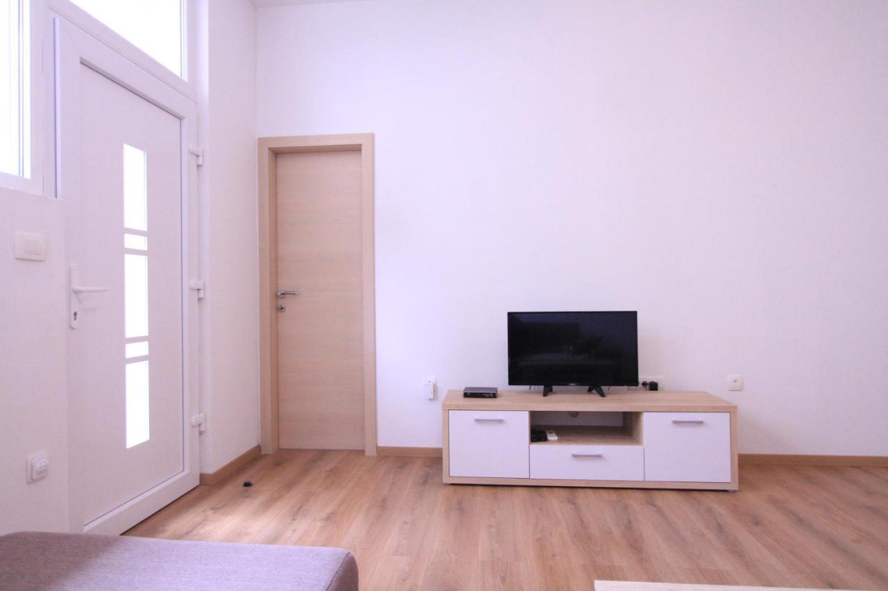 Apartman Darija Podstrana Exterior foto
